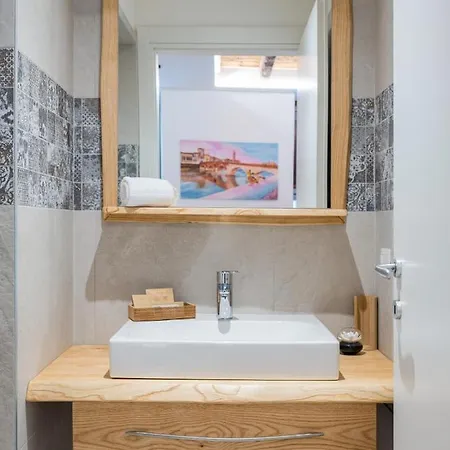 Design Guest house